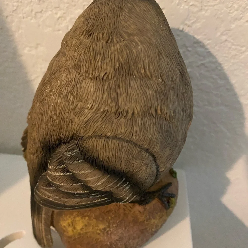 American Robin Lifelike Resin Hand Painted 7” Decor Whimsical Bird Statue